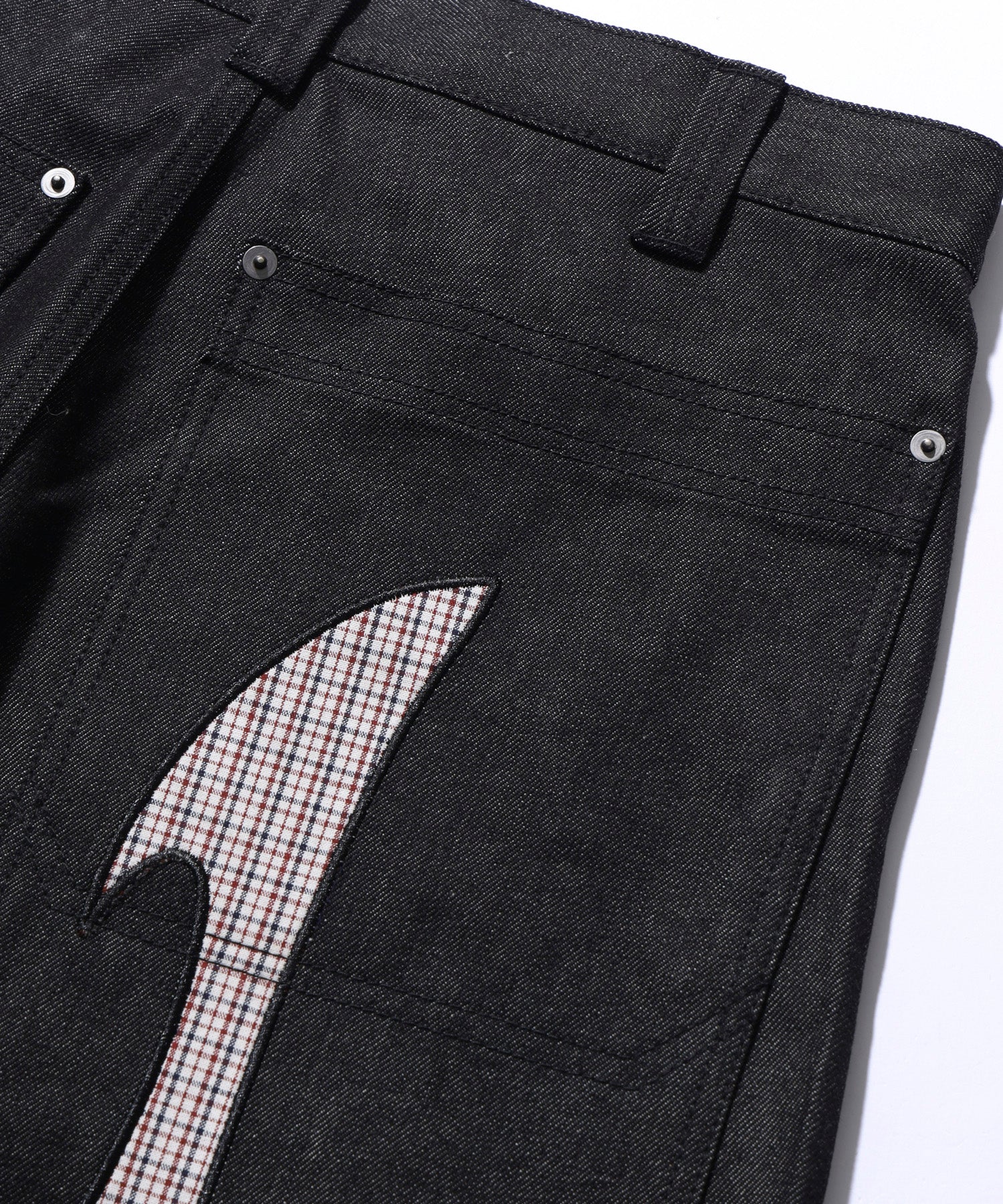 CUT OUT XL LOOSE SHORTS - Image 10