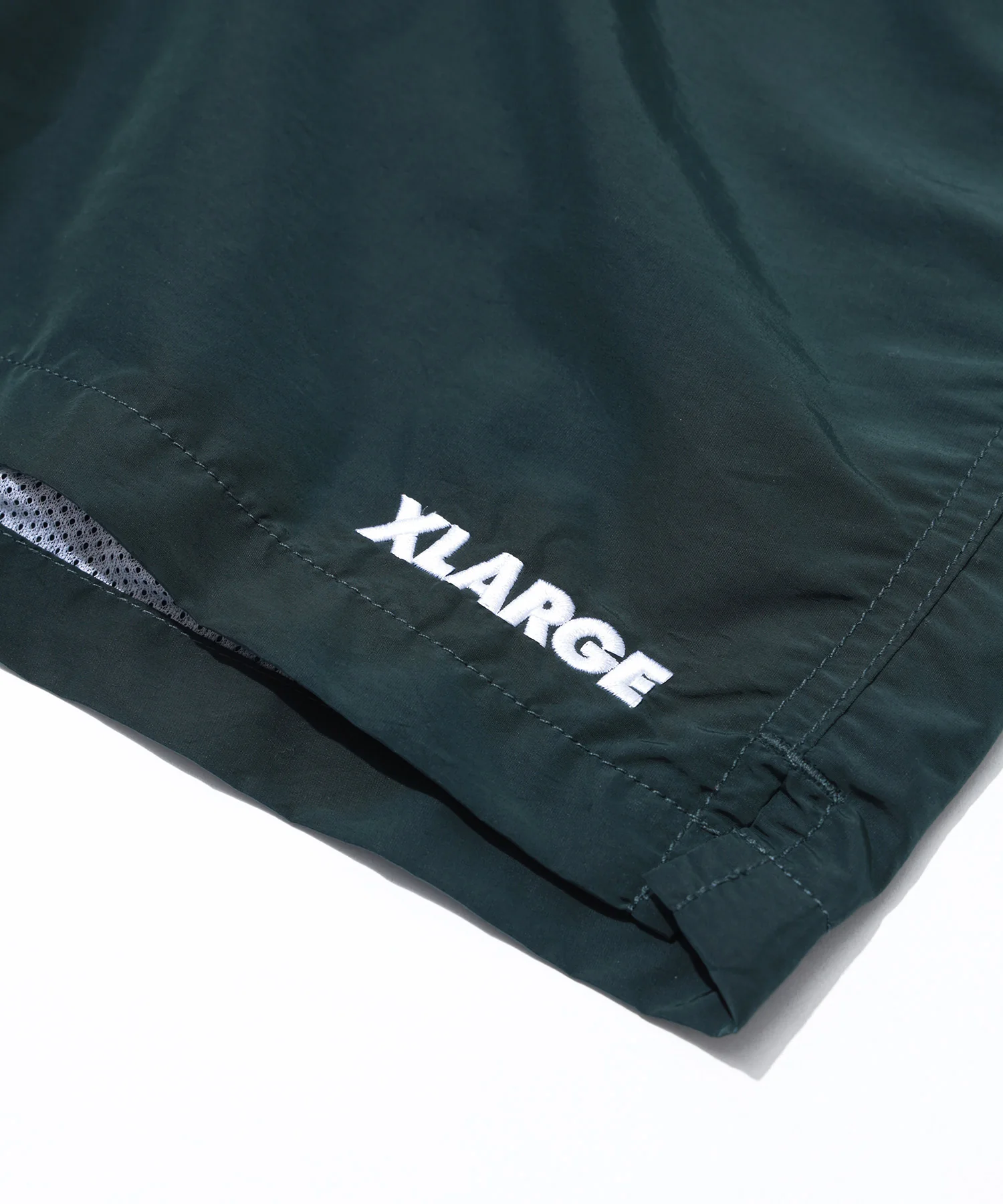 EMBROIDERED NYLON SHORT PANTS - Image 16