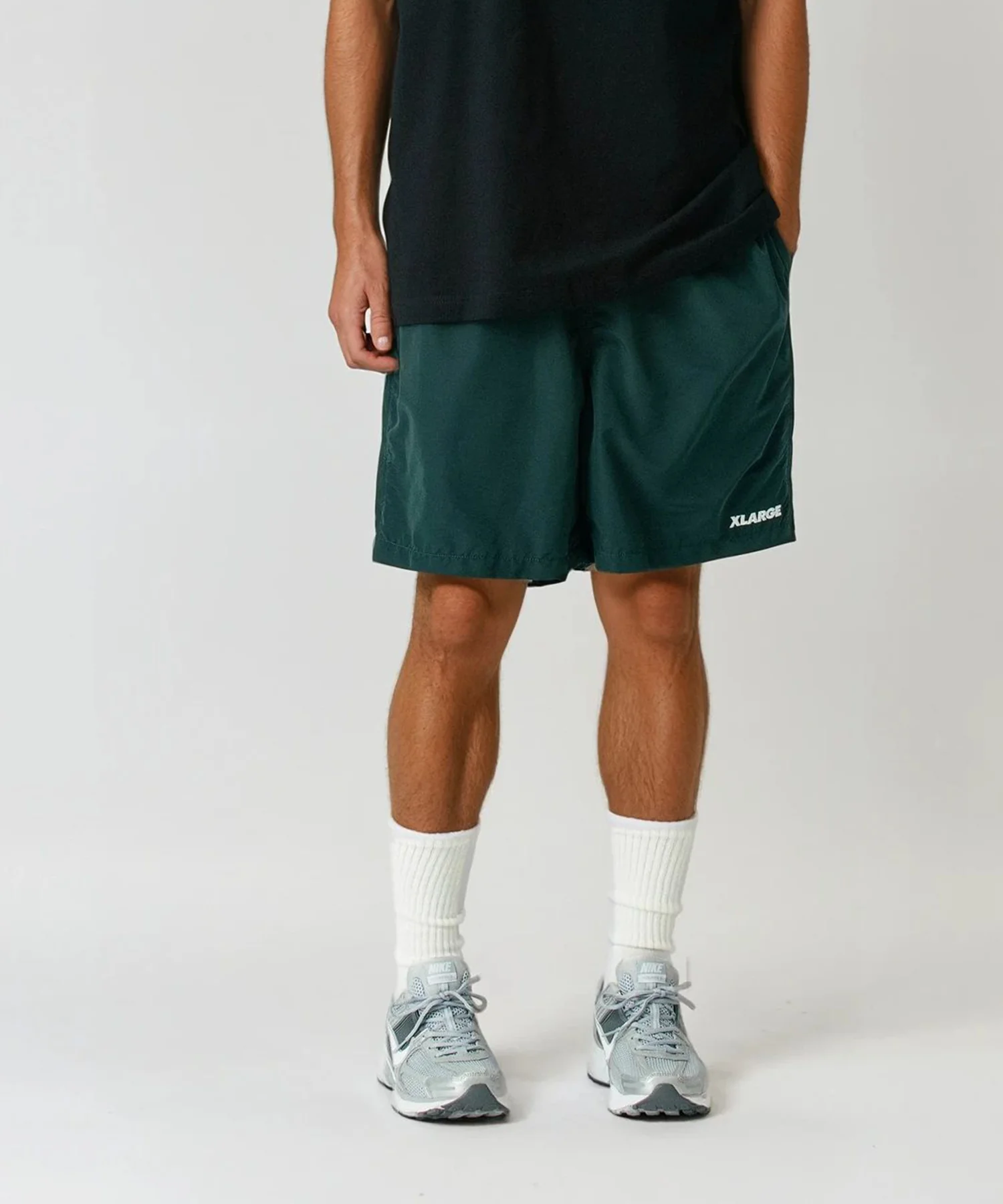 EMBROIDERED NYLON SHORT PANTS - Image 8